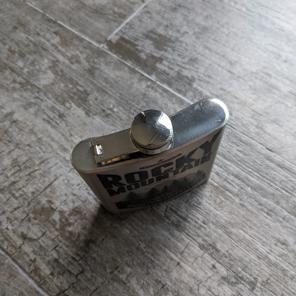 LINK UP Rocky Mountain Stainless Steel 6oz Flask